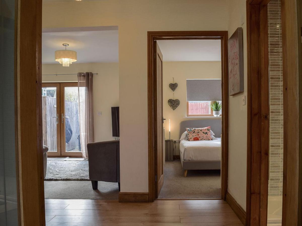 Вилла Puddleduck House Буртон-он-те-Уотер Экстерьер фото